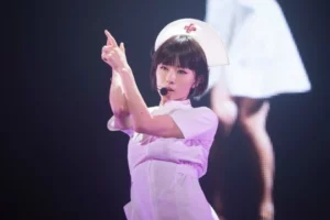 ヘルプマークと酷似で炎上の椎名林檎の経歴やプロフィールまとめ