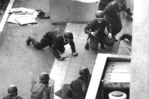 梅川昭美の経歴や死因は？三菱銀行人質事件の「魔性の女」との関係も